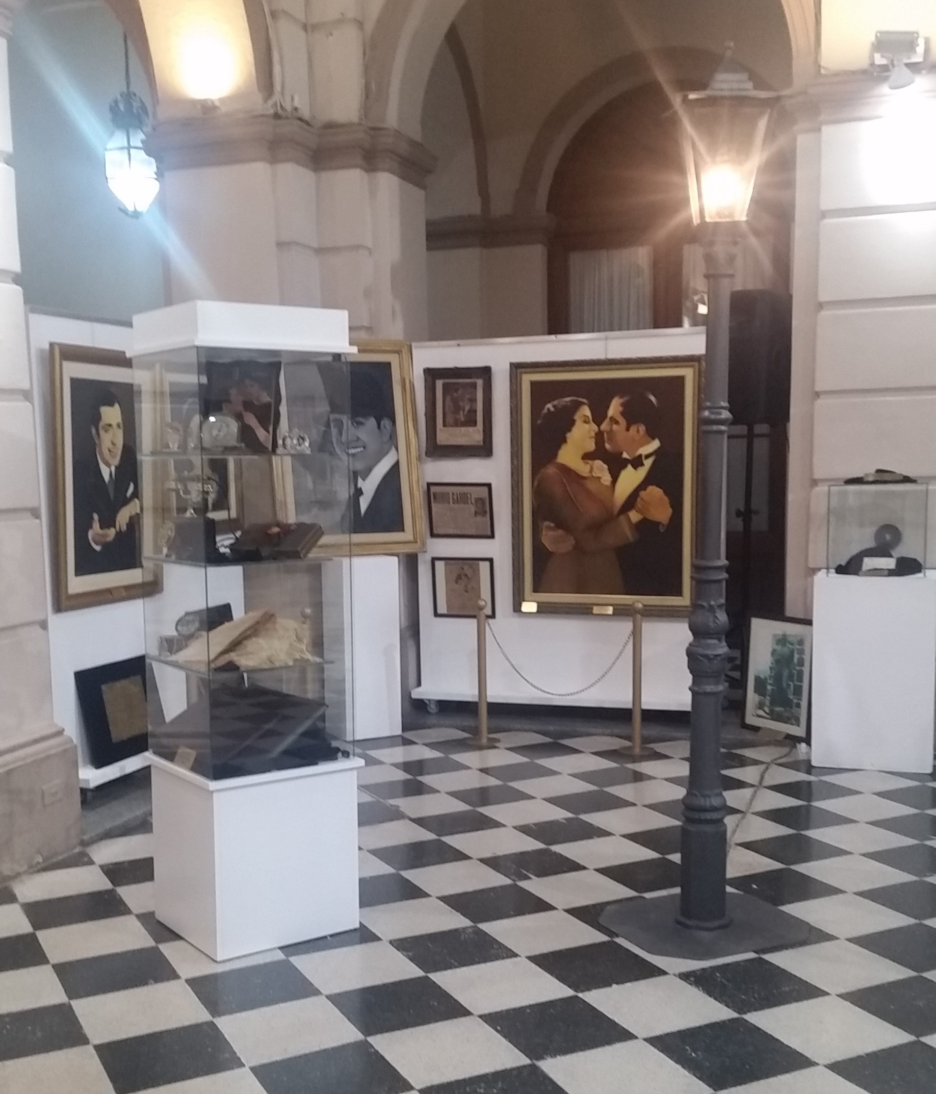 Gardel Siglo XX en el VIII Congreso Internacional de la Lengua Española